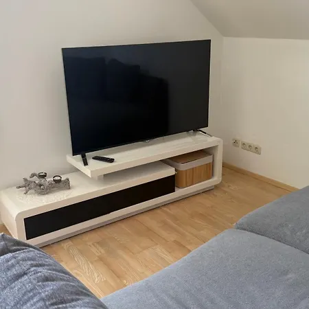 Lejlighed Familienoase Mit Garten - 5 Gehminuten Zum Millstaetter Seeboden